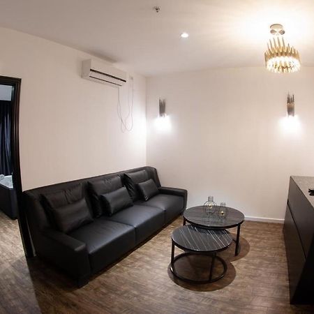 Royal Hotel Rishon Leziyyon Exterior photo