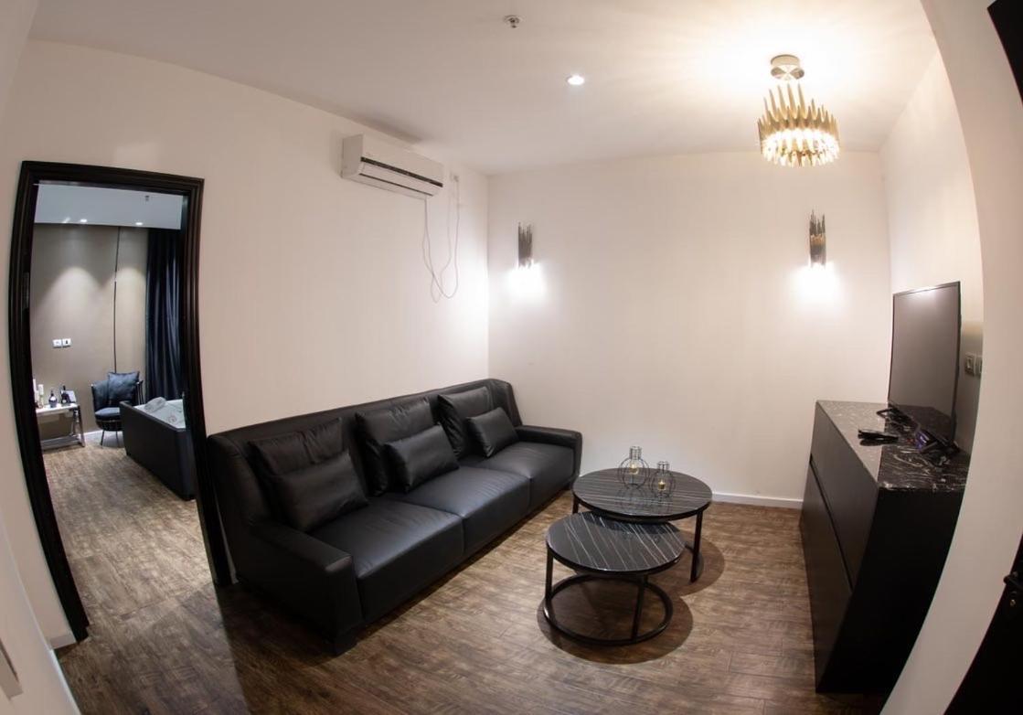 Royal Hotel Rishon Leziyyon Exterior photo